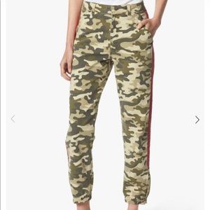 Joes Jeans Woman’s Camo Trousers size 28
